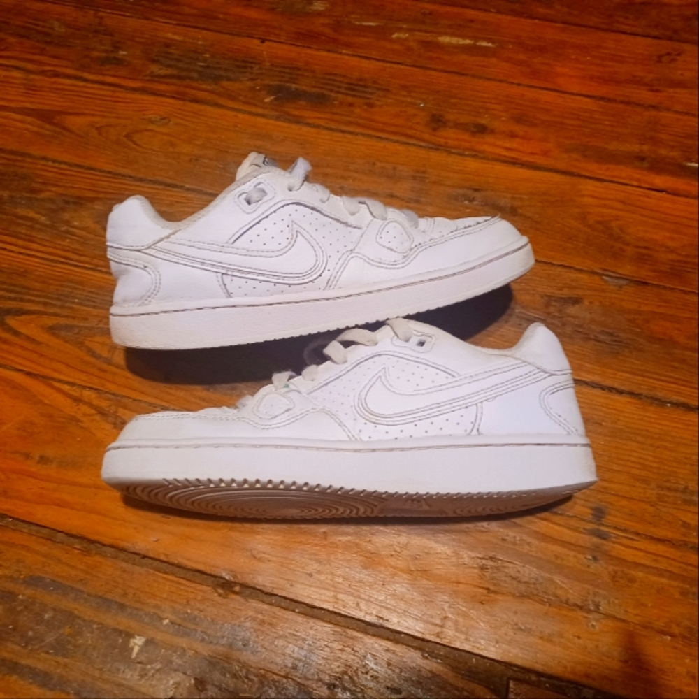 Nike FORCE